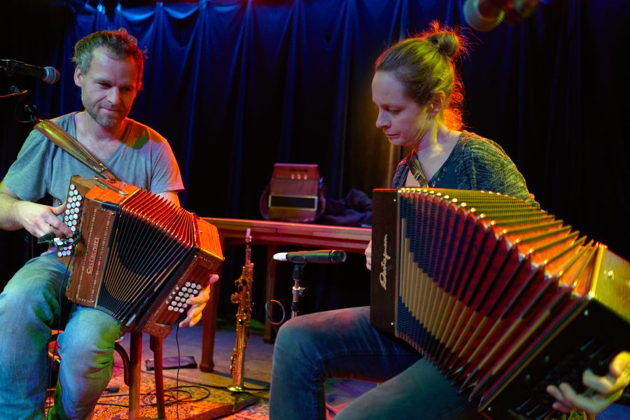 Naragonia op het folkbal in Eindhoven