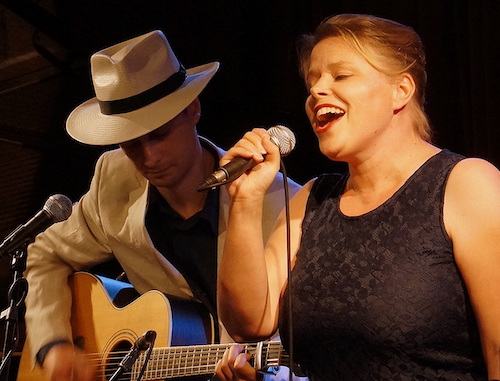 Alex Akela & Birgit Wijdemans, foto Theo Looijmans