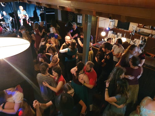 Folkbal met bekende datum in Nijmegen, foto aangeleverd door Folkbal Nijmegen