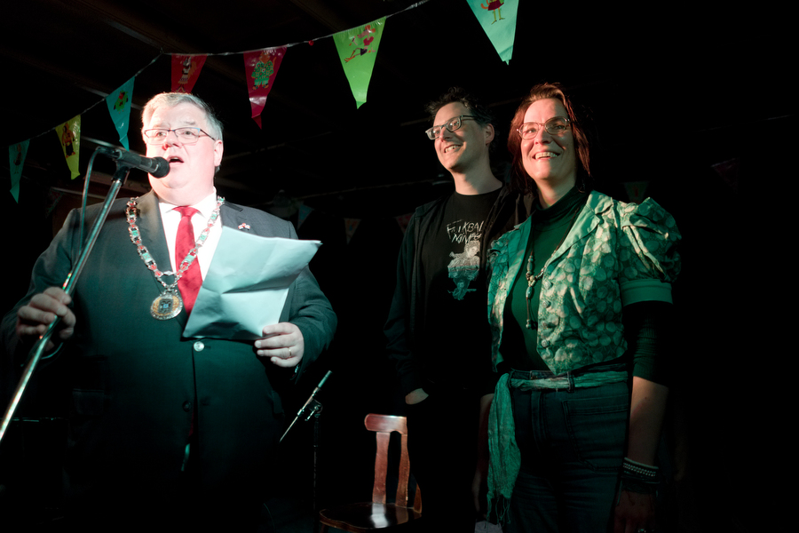 Burgemeester Bruls, Menno Wester en Dorine Boudewijn